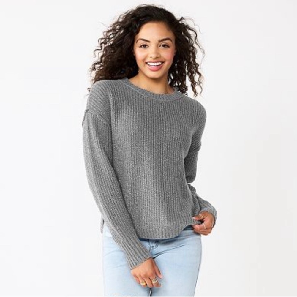 Juniors SO Cozy Shirttail Hem Sweater